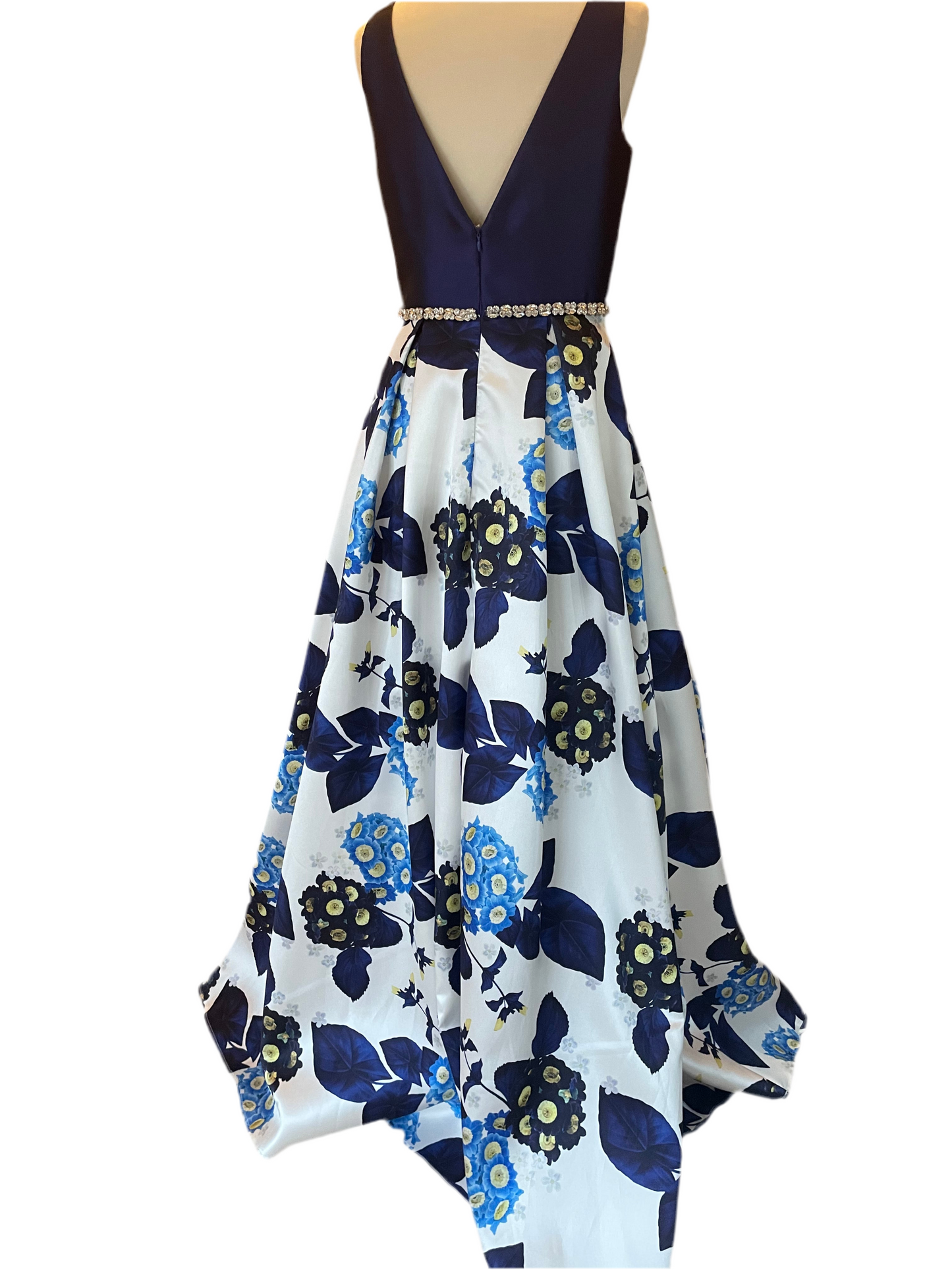 PROM/BALLGOWN
