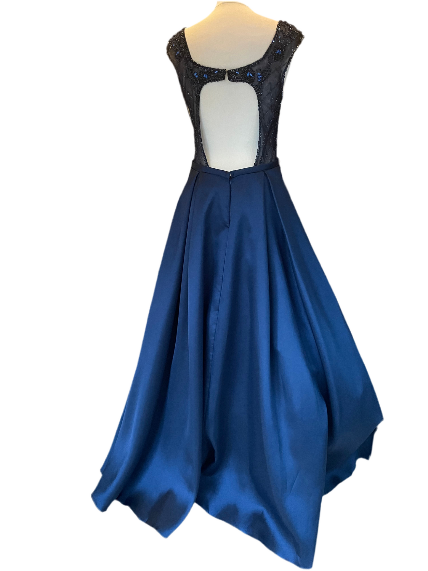 PROM/BALLGOWN